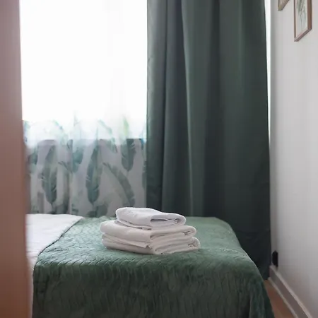 Apartment Wola Lavish Warsaw