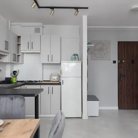 Apartment Wola Lavish *