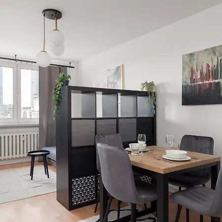 Wola Lavish Apartment